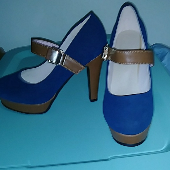 Shoes - Picture 1 of 1